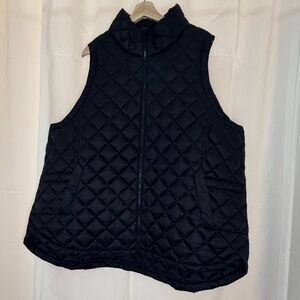 Athleta Women's Black Quilted Vest. Size 3X.